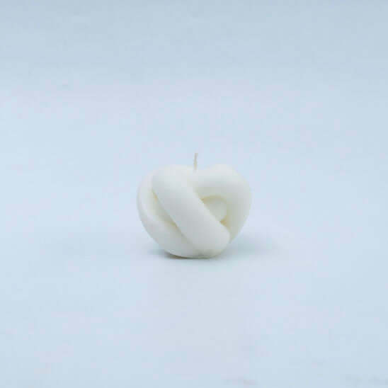 knot candle